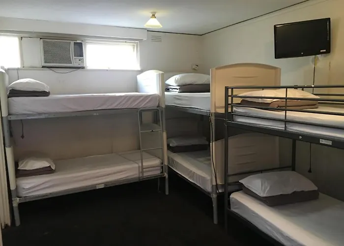 Bed 6-Bed Mixed Dormitory Room Private Bathroom